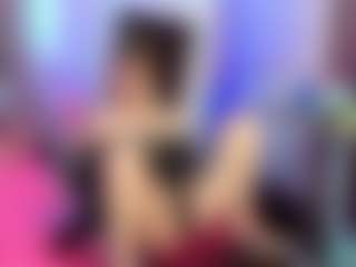 RoxyeSinner's Live Sex Cam Show