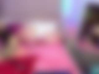 RoxyeSinner's Live Sex Cam Show