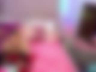 RoxyeSinner's Live Sex Cam Show