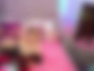RoxyeSinner's Live Sex Cam Show