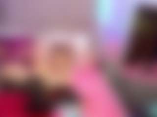 RoxyeSinner's Live Sex Cam Show