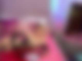 RoxyeSinner's Live Sex Cam Show