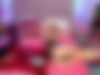 RoxyeSinner's Live Sex Cam Show