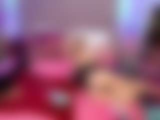 RoxyeSinner's Live Sex Cam Show