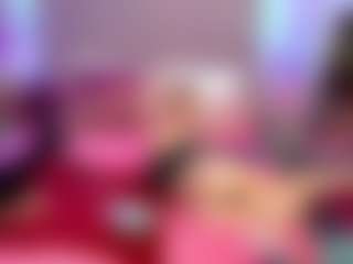 RoxyeSinner's Live Sex Cam Show