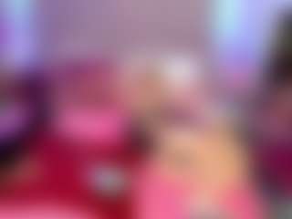 RoxyeSinner's Live Sex Cam Show
