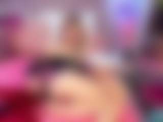 RoxyeSinner's Live Sex Cam Show