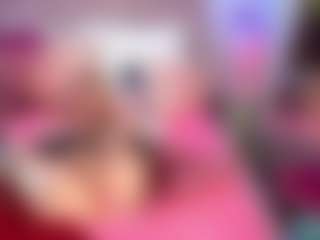 RoxyeSinner's Live Sex Cam Show