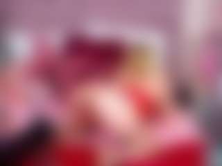 Live cam show with RoxyeSinner - Blonde Hair College on Chatstar