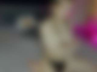 Live cam show with St-Ormyy - Play on Chatstar