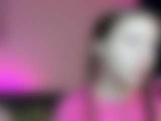 Live cam show with St-Ormyy - Camel Toe on CamwithHer