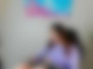 Live cam show with Viva-Kelsey - Brown Hair Teen (18+) on Camming Site