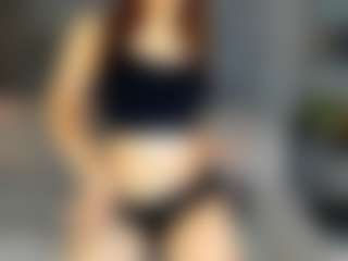 Live cam show with Viva-Kelsey - Roleplay on Camsoda