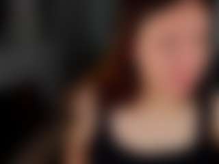 Live cam show with Viva-Kelsey - Gray Eyes on AdultVida.com
