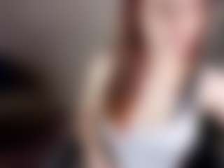 Live cam show with Viva-Kelsey - Ass Clapping on CamwithHer