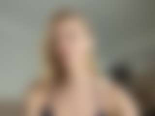 WildaBoswink's Live Sex Cam Show