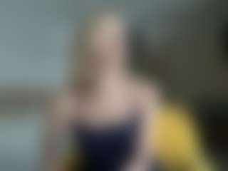 WildaBoswink's Live Sex Cam Show