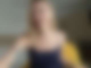 WildaBoswink's Live Sex Cam Show