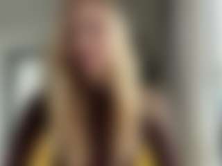 WildaBoswink's Live Sex Cam Show