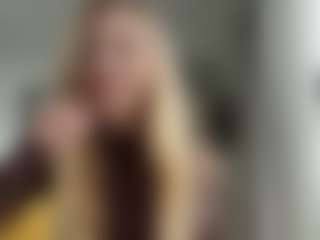 WildaBoswink's Live Sex Cam Show
