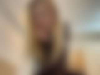 WildaBoswink's Live Sex Cam Show
