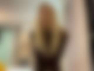 WildaBoswink's Live Sex Cam Show