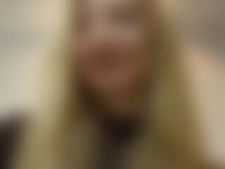 WildaBoswink's Live Sex Cam Show