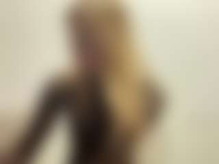 WildaBoswink's Live Sex Cam Show