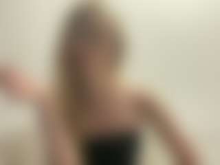 Live cam show with WildaBoswink - Strip on Hubzter Live