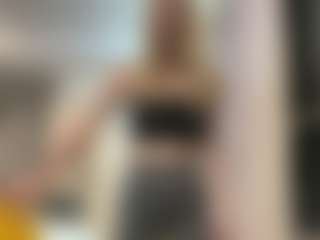 WildaBoswink's Live Sex Cam Show