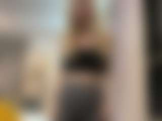 WildaBoswink's Live Sex Cam Show
