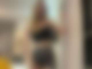 WildaBoswink's Live Sex Cam Show