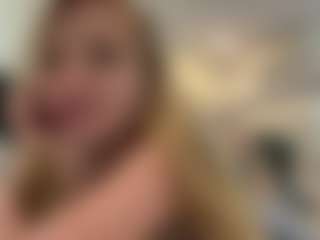 WildaBoswink's Live Sex Cam Show