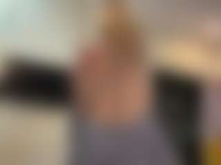 WildaBoswink's Live Sex Cam Show
