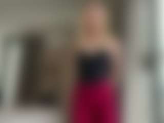 WildaBoswink's Live Sex Cam Show
