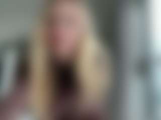 WildaBoswink's Live Sex Cam Show
