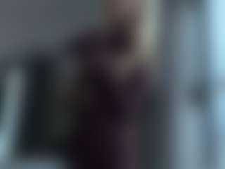 WildaBoswink's Live Sex Cam Show