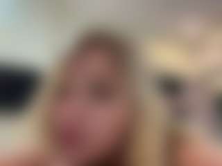 WildaBoswink's Live Sex Cam Show