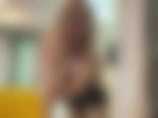 WildaBoswink's Live Sex Cam Show