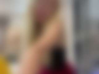Live cam show with WildaBoswink - Blonde Hair College on TastyBlacksLive