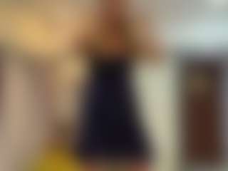 Live cam show with Dina - College on Camsoda