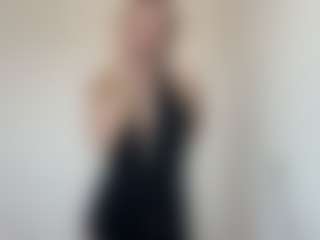 Dina's Live Sex Cam Show