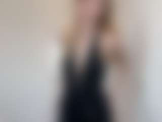 Dina's Live Sex Cam Show