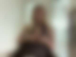 Live cam show with Dina - Blue Eyes on Fit Hotties