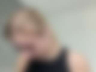 Live cam show with Dina - Genital Piercings on xblisslive.com
