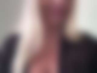 chloekiss's Live Sex Cam Show