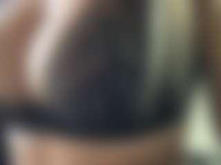 Live cam show with chloekiss - Mature on infinitiblacc.com