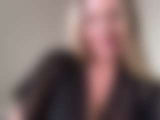 chloekiss's Live Sex Cam Show