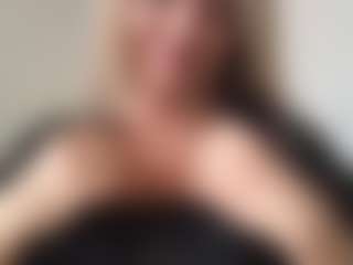 chloekiss's Live Sex Cam Show