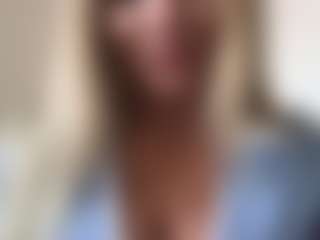 chloekiss's Live Sex Cam Show